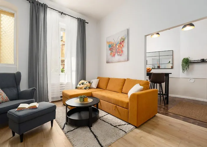 Romeo And Juliet Apartment With Balcony And Sea View